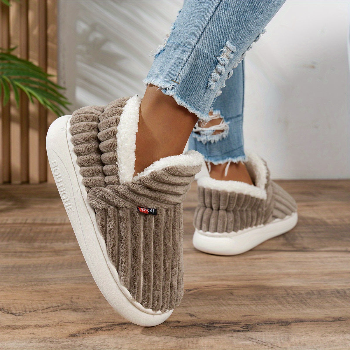 Calora - Comfortable Winter Shoes