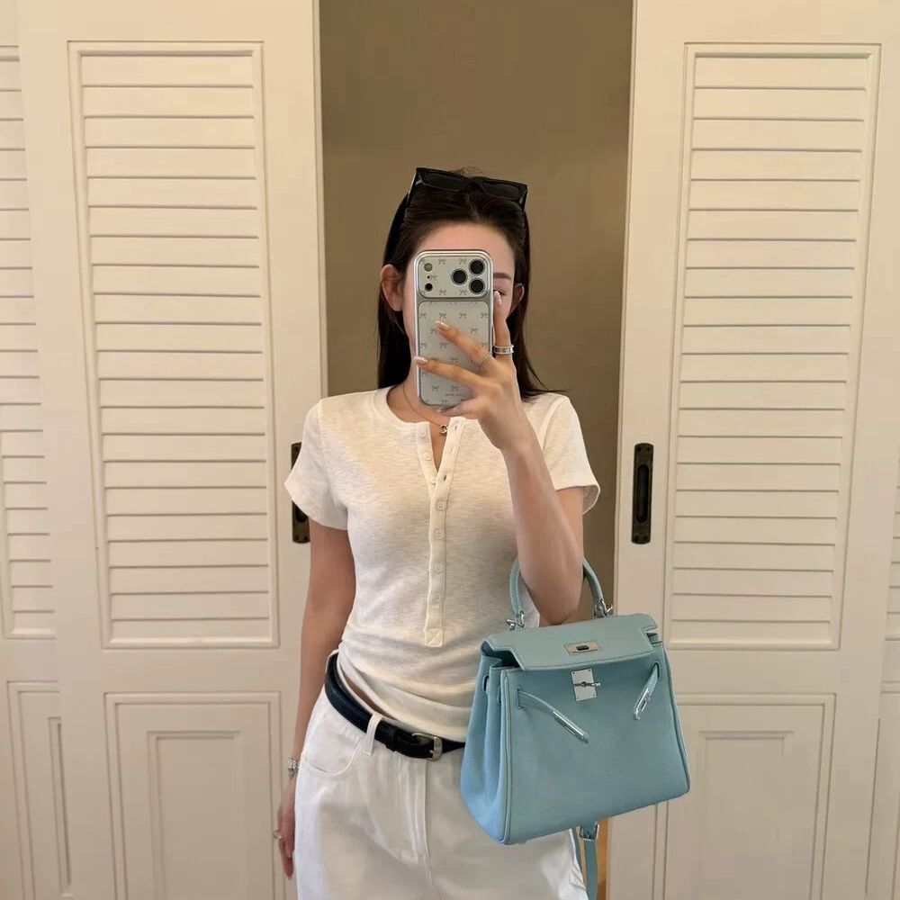 Women's Short-Sleeved Button Placket T-Shirt – Casual Slim Fit Top