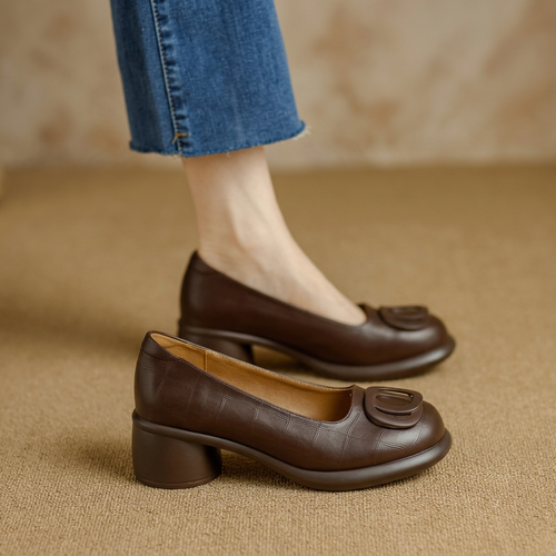Women's Brown Closed-Toe Leather Shoes With Block Heels – Stylish Comfortable Footwear