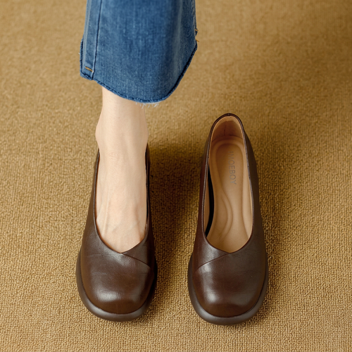 Women's Brown Leather Platform Pumps With Chunky Heels – Stylish Heels