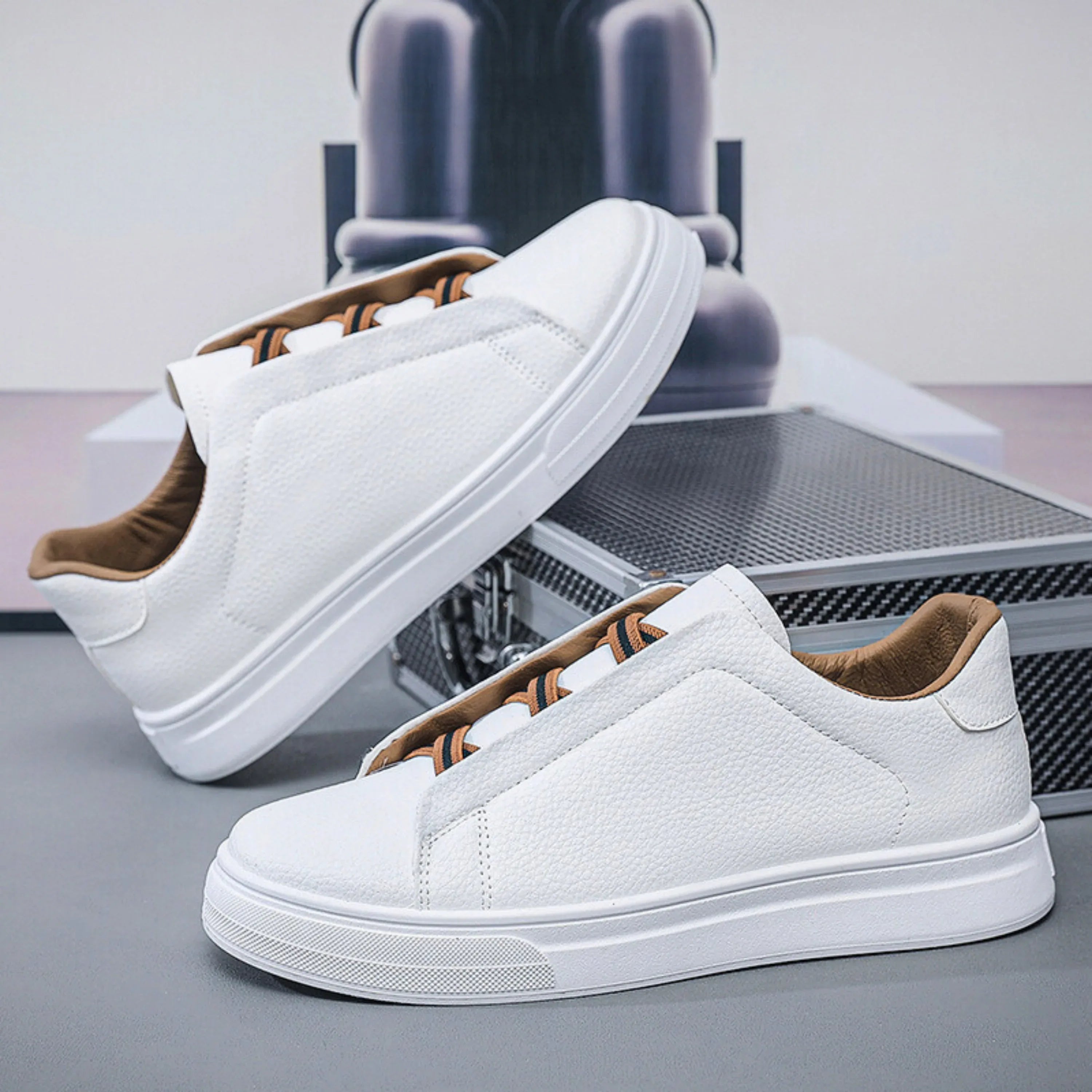 Ezra Leather Sneakers