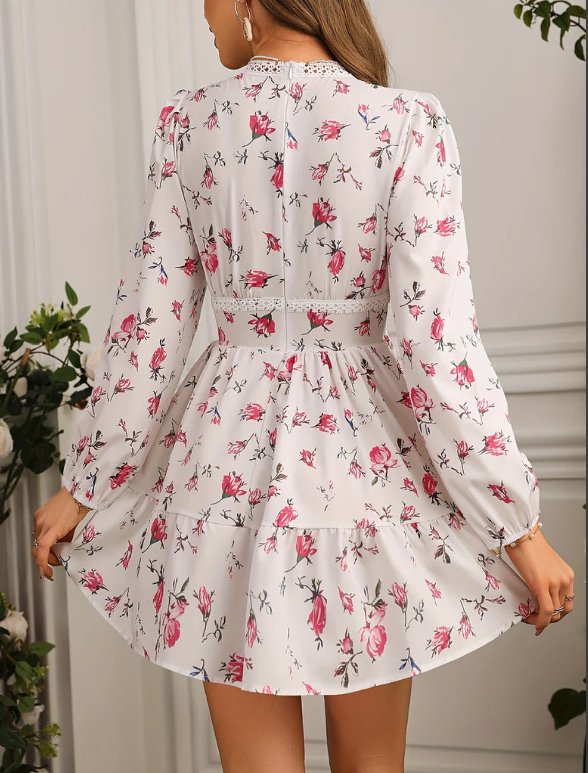 Women's V-Neck Floral Mini Dress with Long Puff Sleeves – Stylish Party Dress