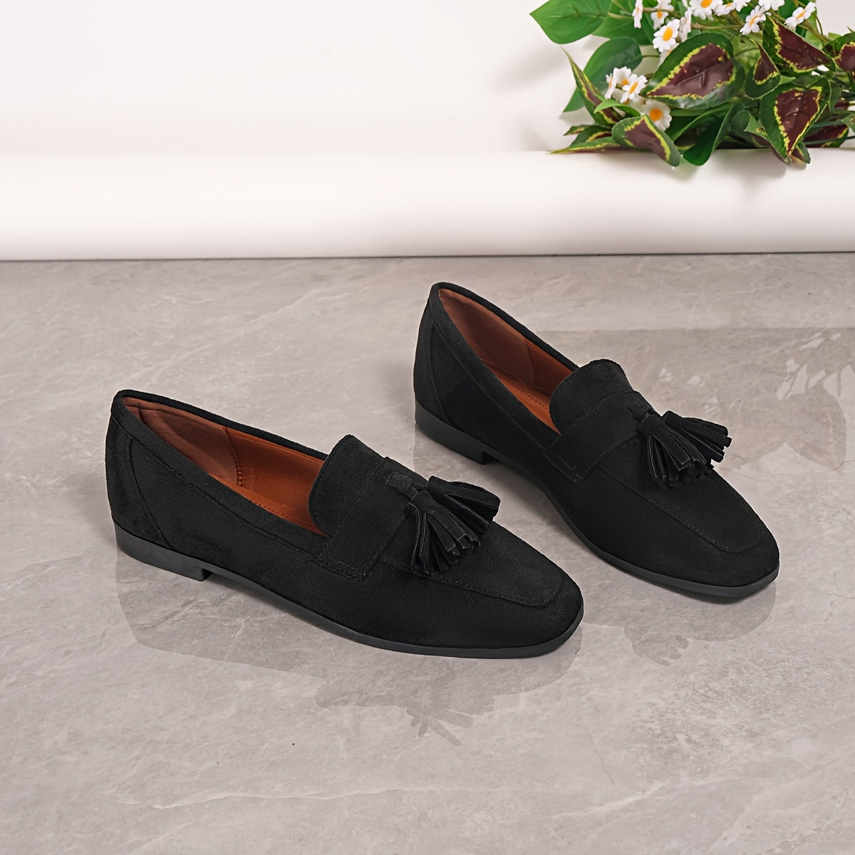 Women’s Vintage Tassel Slip-On Flats – Soft Sole Comfortable Shoes