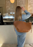 Elegante Damen Handtasche – Geräumig & Zeitlos im Design