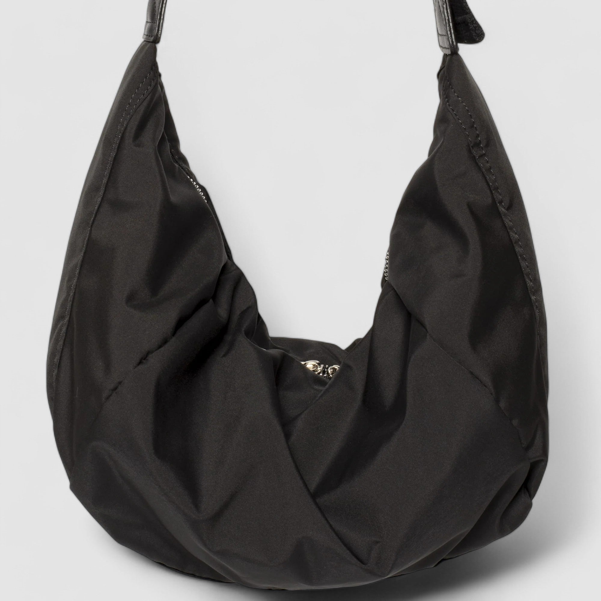 Stylish Vegan Leather Hobo Bag for Women with Zipper – Spacious Quilted Shoulder Handbag