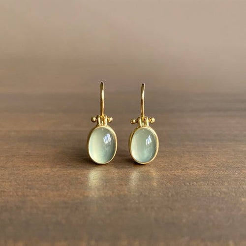 Vintage Green Moonstone Earrings – Elegant Boho Gemstone Drop Jewelry