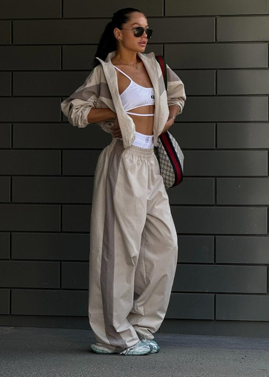 Women's Neutral Tone Loose Fit Tracksuit Set – Casual Lounge Outfit