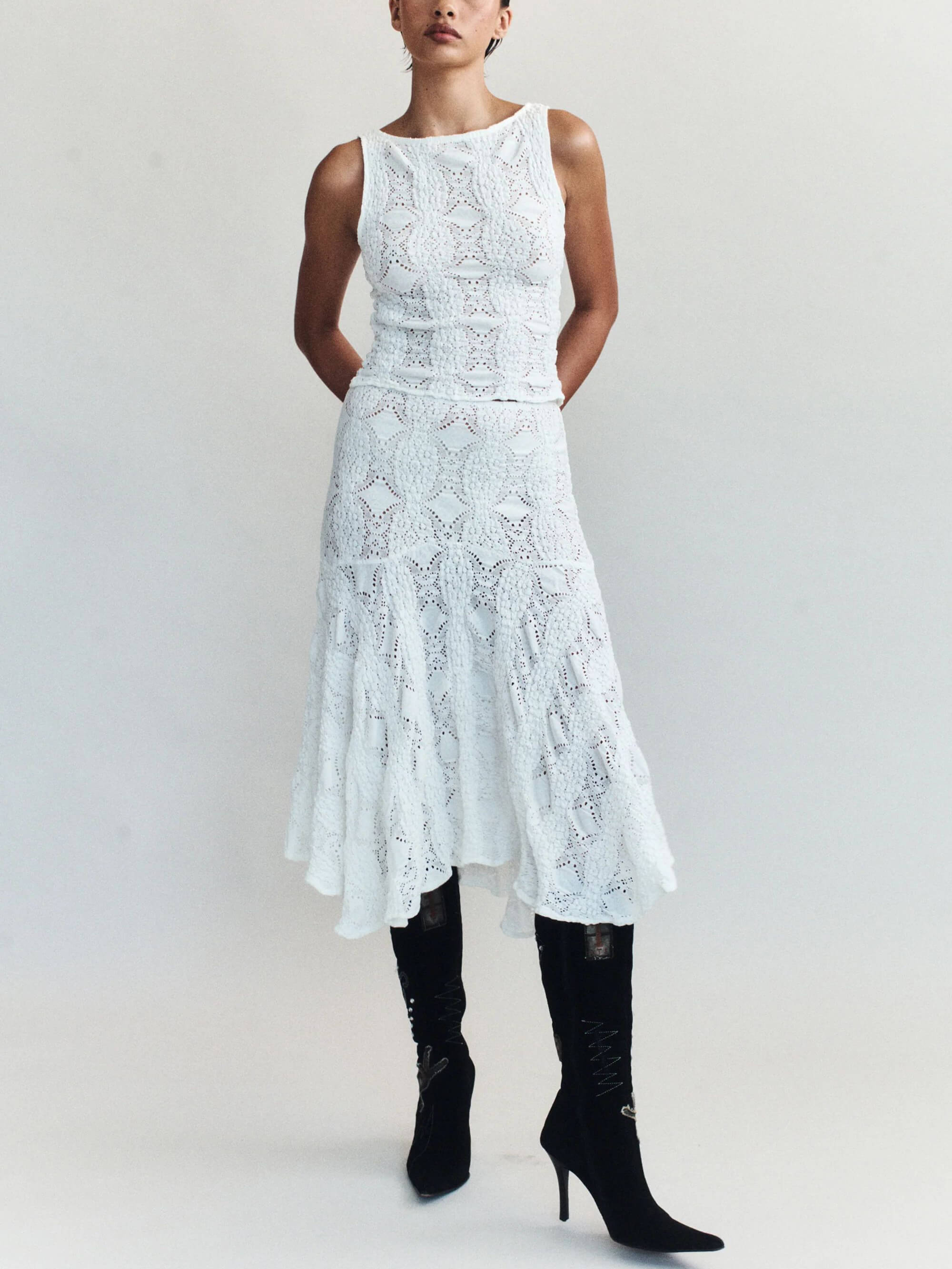 Women's Round Neck Short Vest & Skirt Two-Piece Set – Chic Summer Outfit