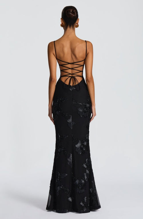 Chic Floral Maxi Dress: Effortless Style for Wedding Guests & Summer Events 6