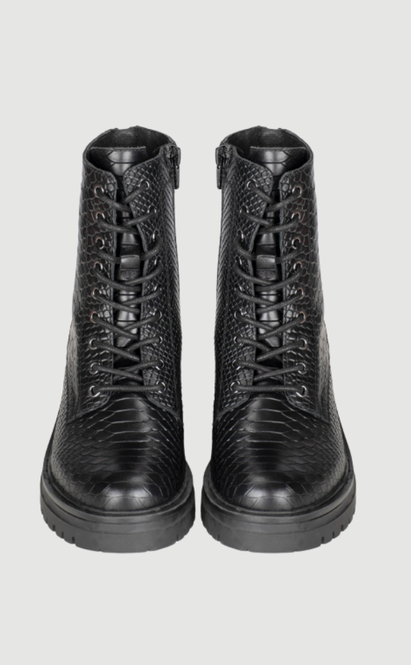 Woman Ankle Boots