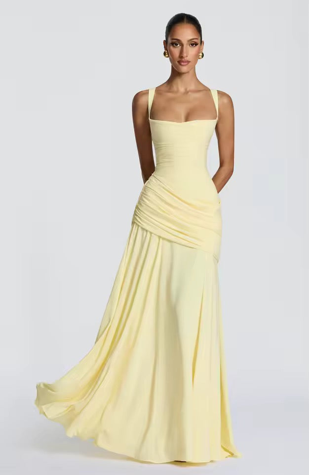 Elegant Maxi Dress with Asymmetrical Ruffles: Flattering Fit for Events