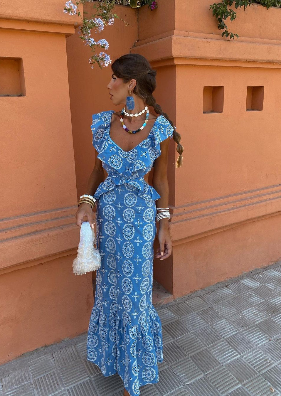 Floral Maxi Dress: Effortless Style for Summer Outings