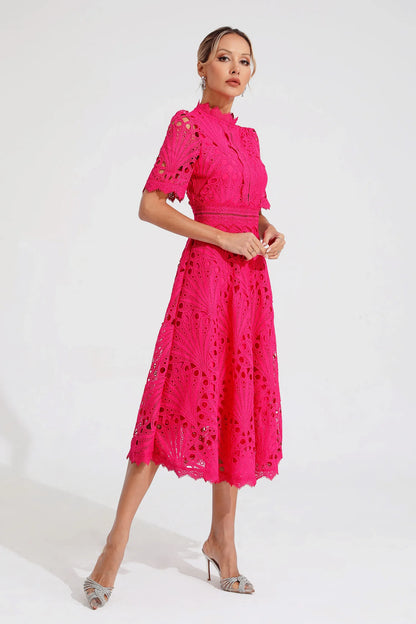Lace Midi Dress – Elegant Scoop Neckline for Weddings and Special Events