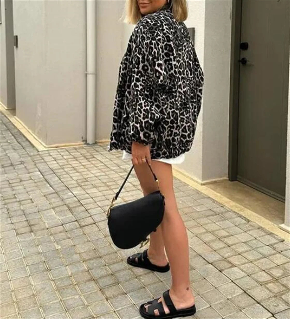 Leopard Print Bomber Jacket – Trendy Mid-Season Outerwear with Edgy Style 3