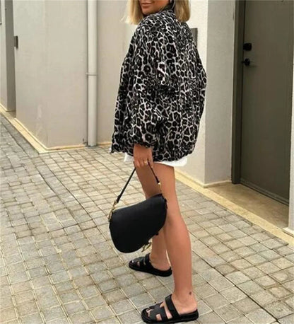 Leopard Print Bomber Jacket – Trendy Mid-Season Outerwear with Edgy Style 3