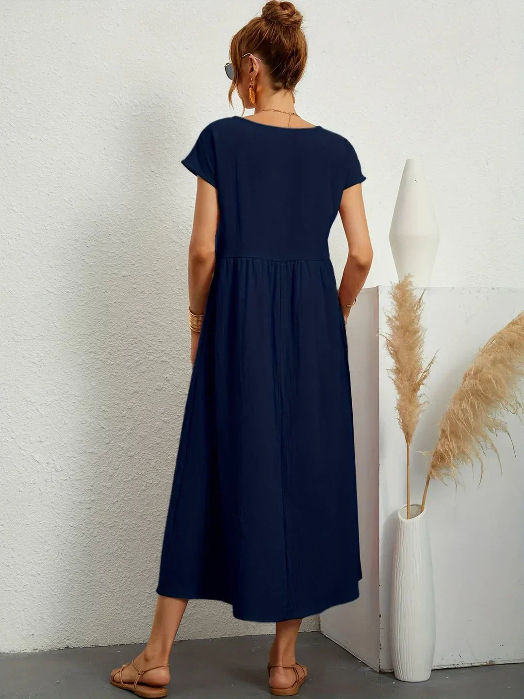 Women's Round Neck Loose-Fit Midi Summer Dress – Lightweight Casual Dress