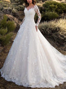 Women's Elegant Lace Detailed Wedding Dress With Voluminous Skirt – Princess Bridal Gown