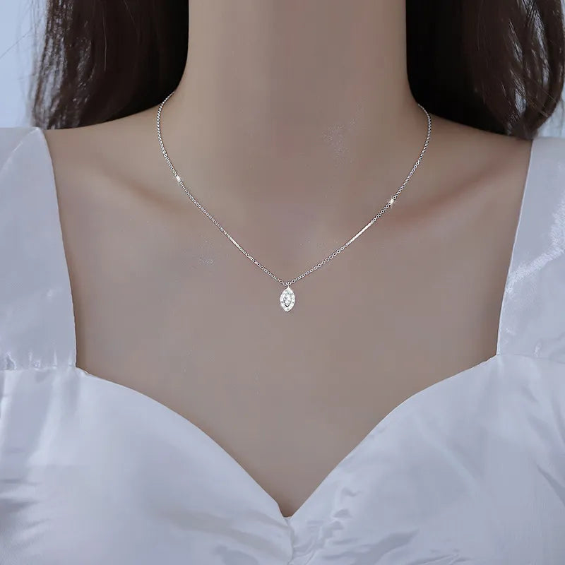 Women's Teardrop Sterling Silver Necklace – Minimalist Water Drop Pendant