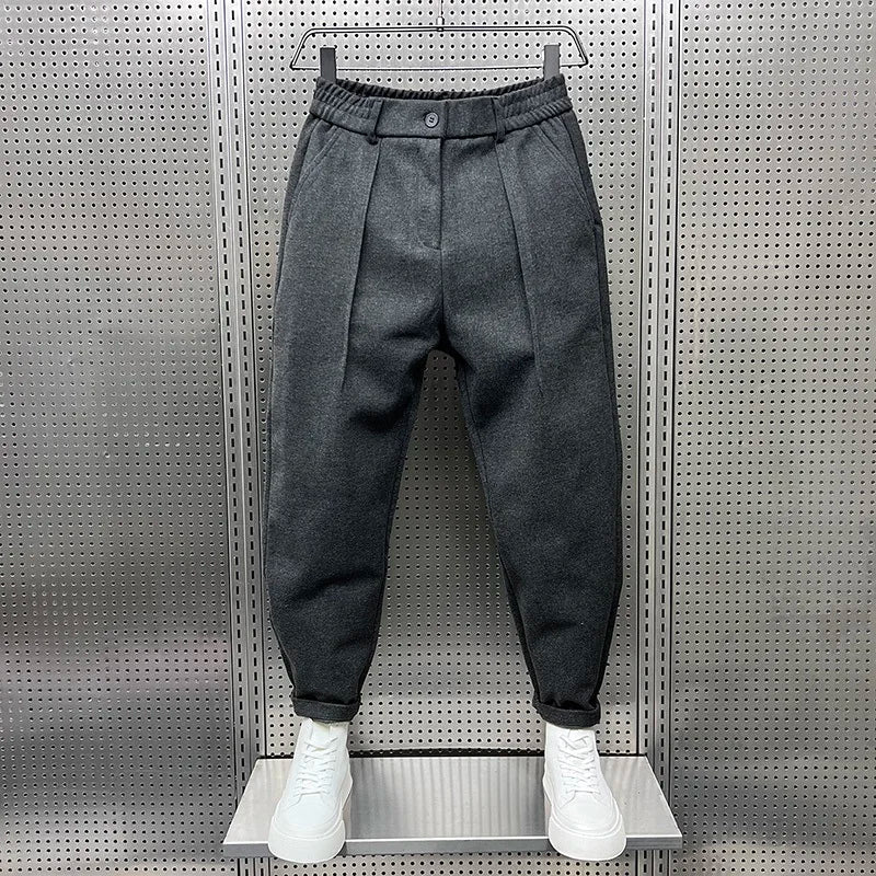 Dark Grey Pleated Men's Trousers – Elegant Tailored Office Pants