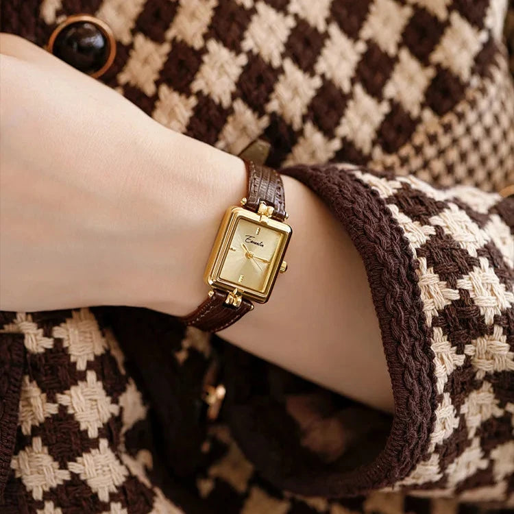 Women's Gold Dial Wrist Watch – Leather Strap Elegant Timepiece