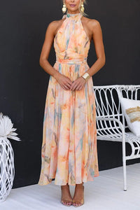 Sleeveless Maxi Dress: Flattering Style for Summer Outings