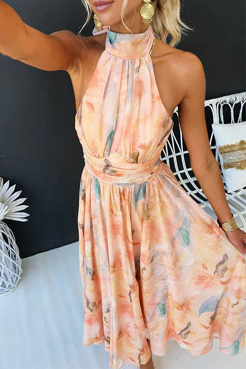 Sleeveless Maxi Dress: Flattering Style for Summer Outings 3