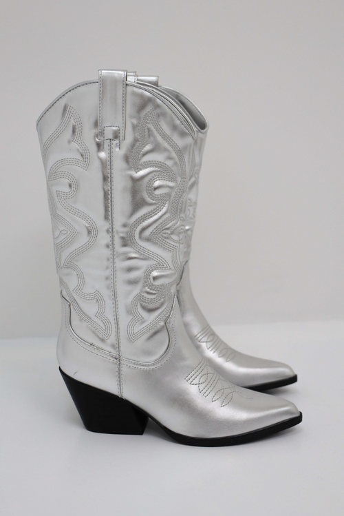 Stylish Cowboy Boots with Chunky Heel – Versatile Summer Footwear in Brown, Black, Beige, and Metallic 5