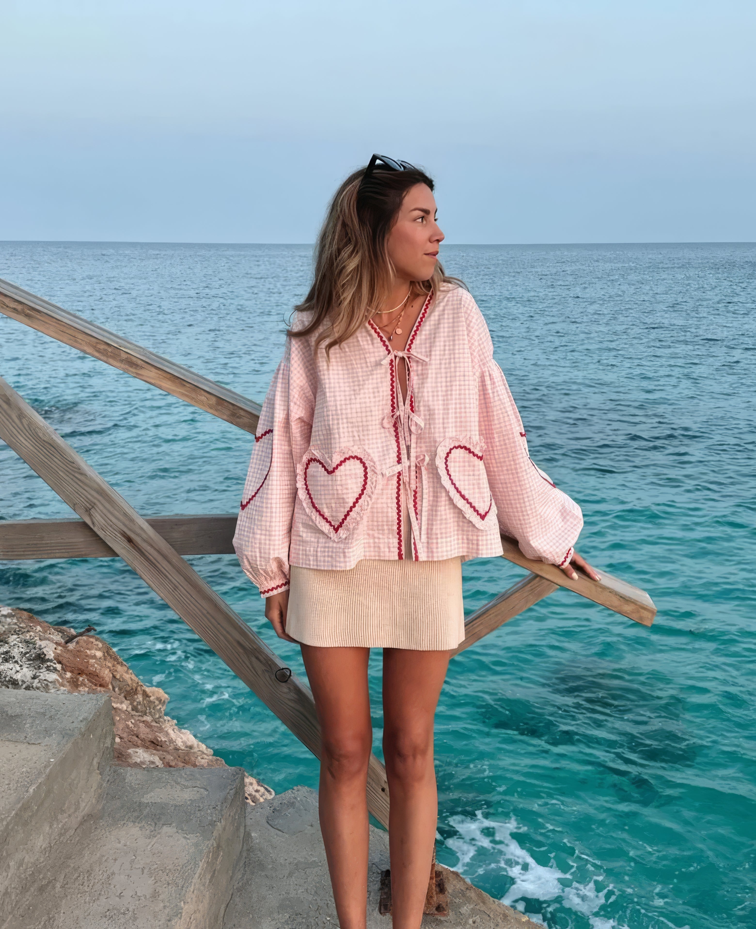 Trendy Summer Top with Heart Print – Lightweight and Stylish Women's Blouse