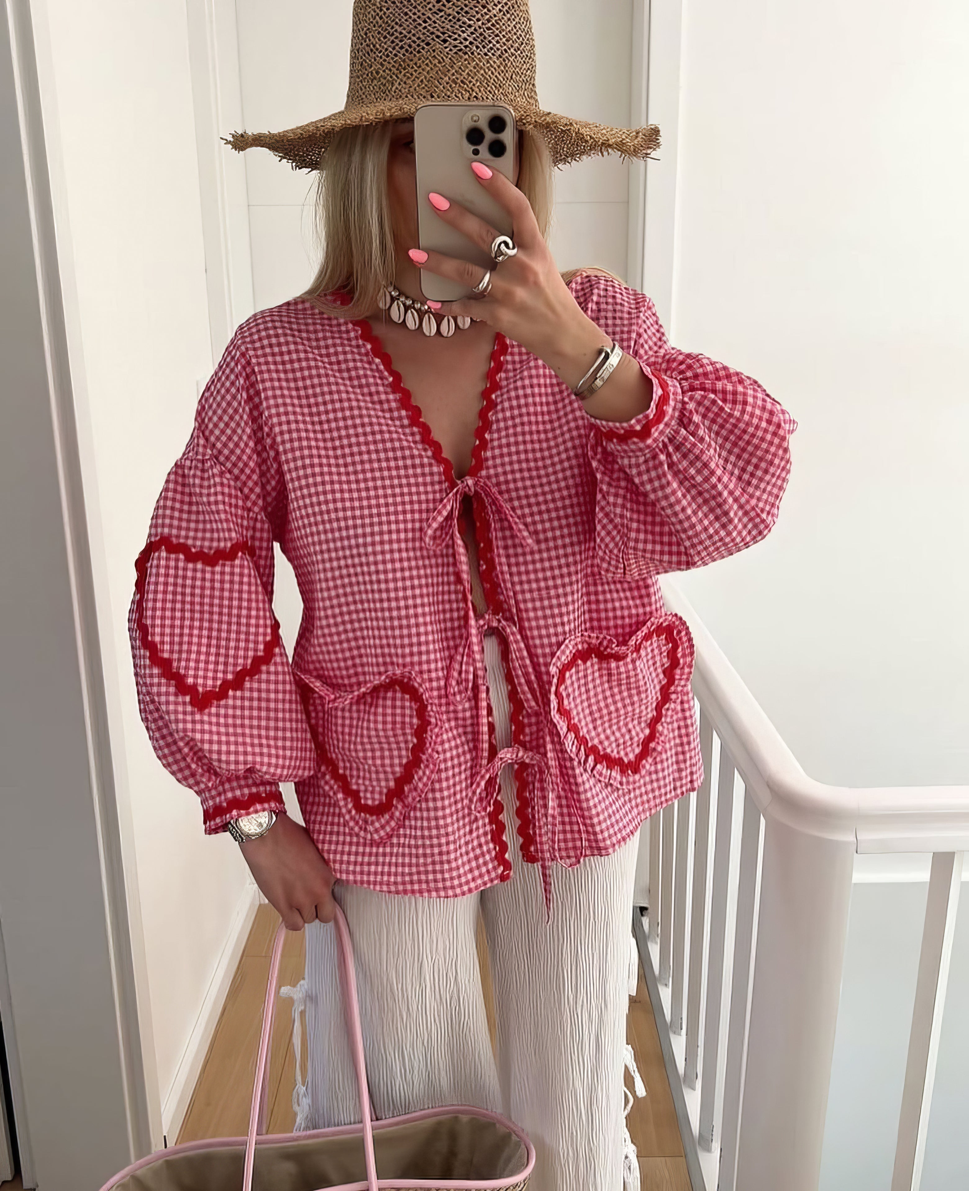 Trendy Summer Top with Heart Print – Lightweight and Stylish Women's Blouse 4