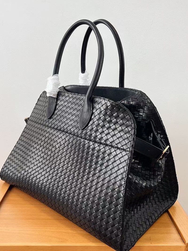 Women'S Handbag With Braid Design