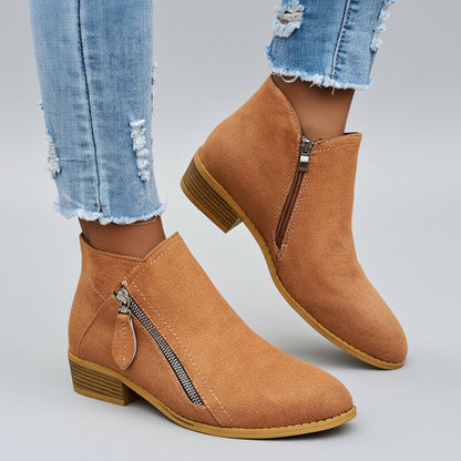 Women’s Ankle Boots with Side Zip – Casual Low-Heel Design for Everyday Wear