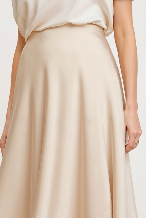 Women’s High-Waist Maxi Skirt – Minimalist A-Line Silhouette