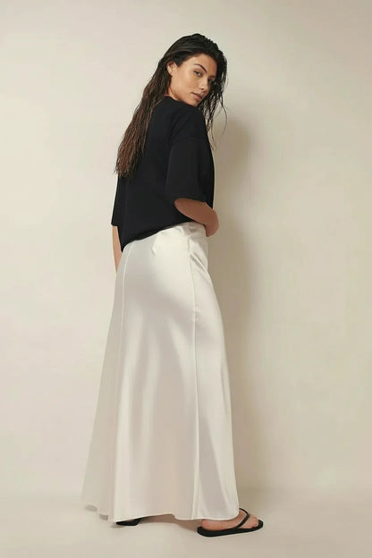 Women’s Maxi Skirt – Elegant Formal Wear for Special Occasions