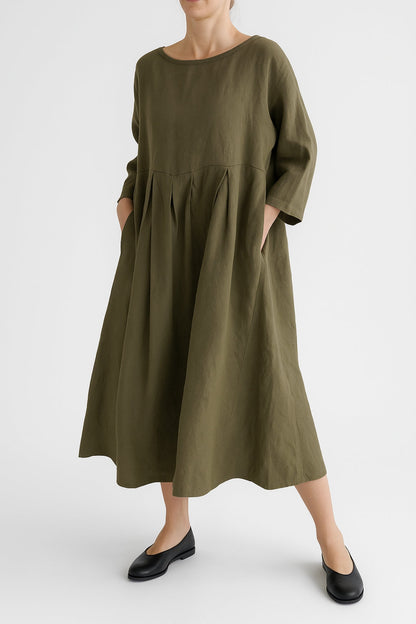 Women’s Relaxed Fit Midi Dress – Wide Silhouette with Front Pleat Detailing and Three-Quarter Sleeves