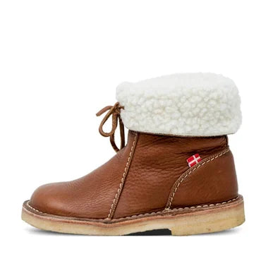 Women’s Shearling-Lined Ankle Boots with Foldable Cuff – Winter Casual Comfort