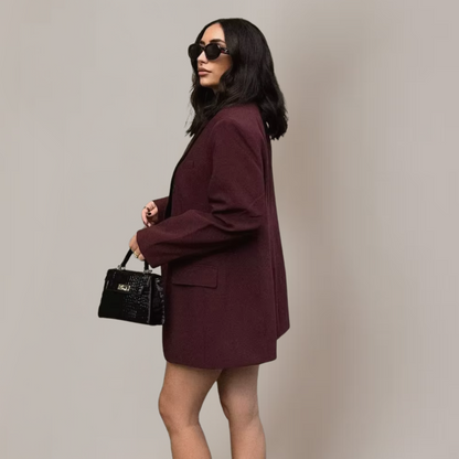 Women’s Tailored Burgundy Blazer – Refined Fit for Smart-Casual Looks