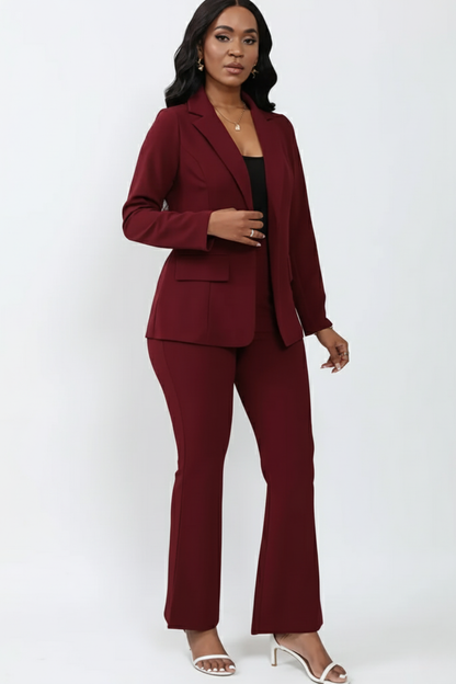 Women’s Two-Piece Suit – Tailored Blazer & Trousers Set