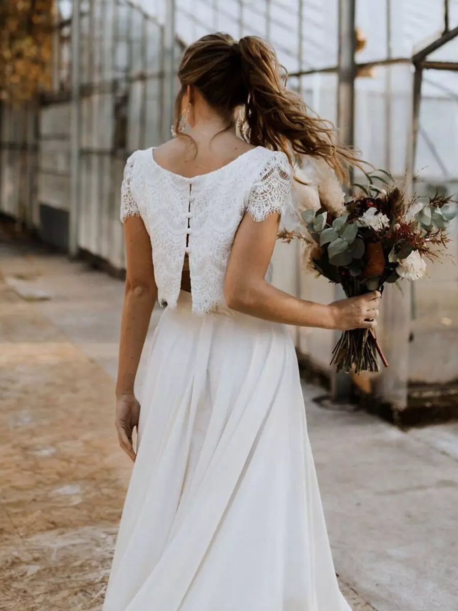 Women’s White Two-Piece Bridal Gown – Elegant Lace Top and Flowing Maxi Skirt