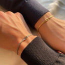 Women's Stylish Love Knot Bracelet In An Elegant Design – Timeless Wrist Jewelry