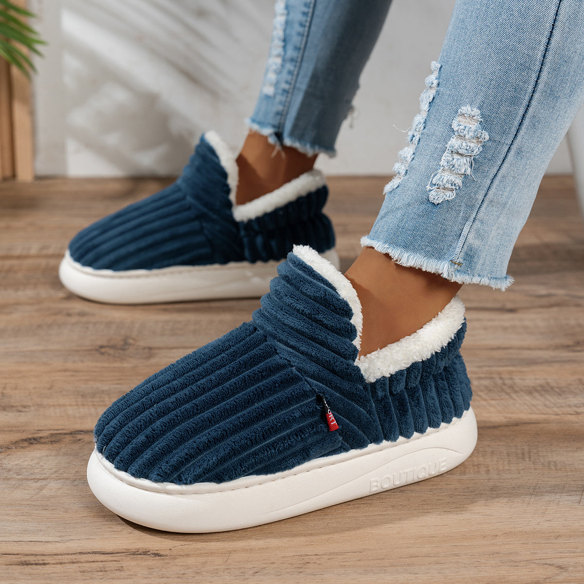 Calora - Comfortable Winter Shoes