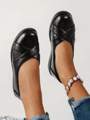 Women's Black Closed-Toe Leather Flats – Comfortable Casual Slip-On Shoes