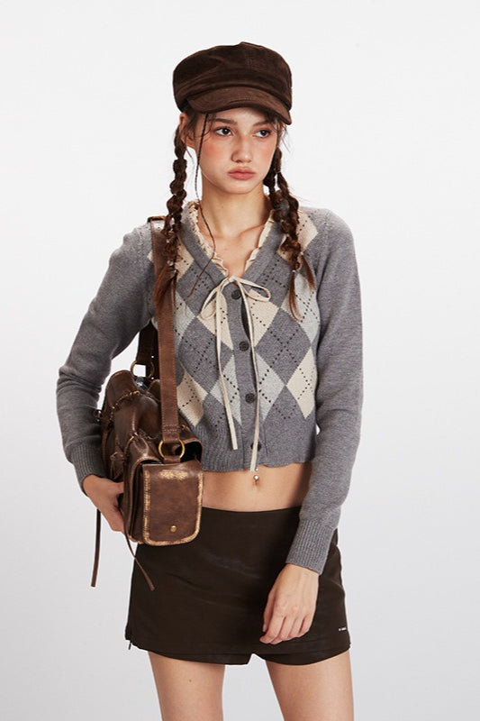 Argyle V-Neck Cropped Knit Top